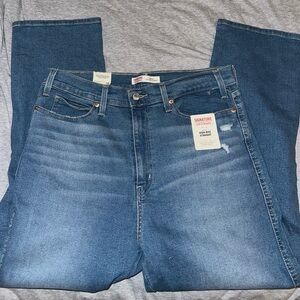 Levi Strauss Women’s Straight Jean